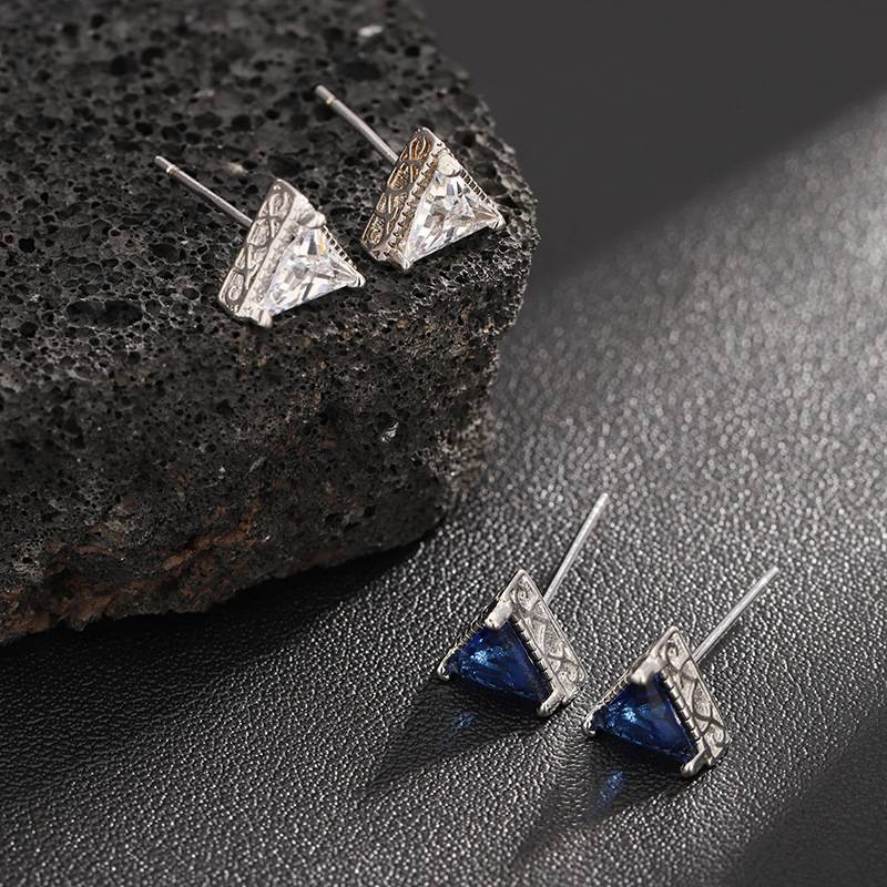 Triangle diamond earrings, sapphire zircon earrings, trendy and high-end, simple and versatile accessories_voghion.com