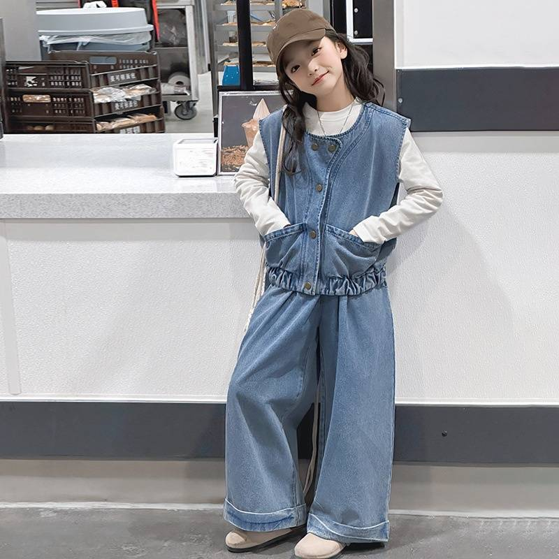 Kinderbekleidung für Mädchen, Anzüge für den Frühling, neu, mittlere und große Jeansweste für Kinder, Hemd mit innerer Hose und weitem Bein, dreiteiliger Anzug_voghion.com