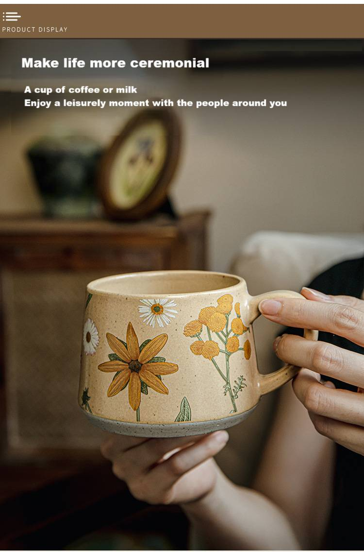Hermosa taza de café de cerámica estilo medieval hecha a mano retro_voghion.com