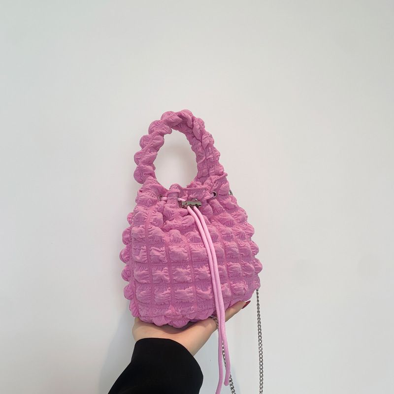 Trendy Ruched Handbag 2024 Spring New Versatile Ins Chain Shoulder Crossbody Bucket Bag For Women_voghion.com