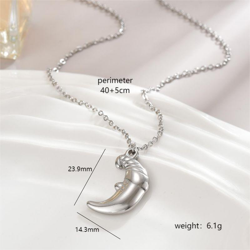 Daily versatile stainless steel necklace, moon geometric pendant, simple and elegant collarbone chain, French cute and casual metal style jewelry_voghion.com