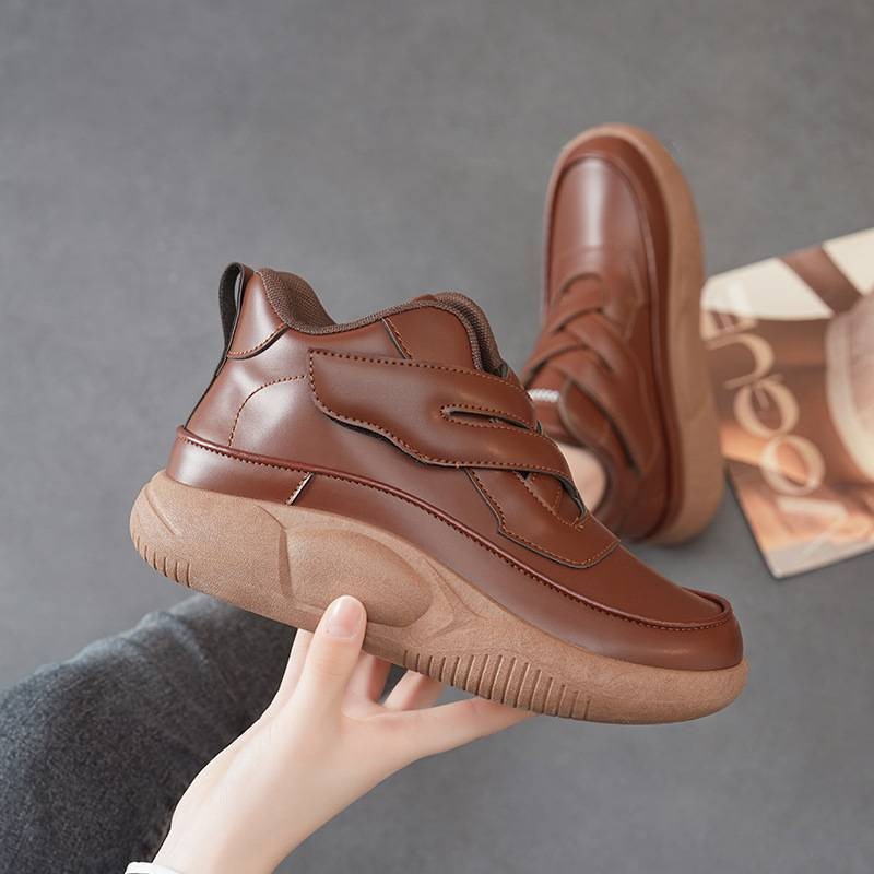 Zhongbang Shoe Girl 2025 Primavera e Autunno Nuove Scarpe da Studente in Pelle Versione Coreana Versatili Casual Scarpe Sportive da Donna Scarpe alla Moda_voghion.com