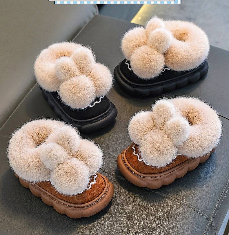 Unisex Kinder Winterstiefeletten mit Plüschfutter - Rutschfeste Hausschuhe für drinnen und draußen mit Fersenabdeckung Modetrends_voghion.com