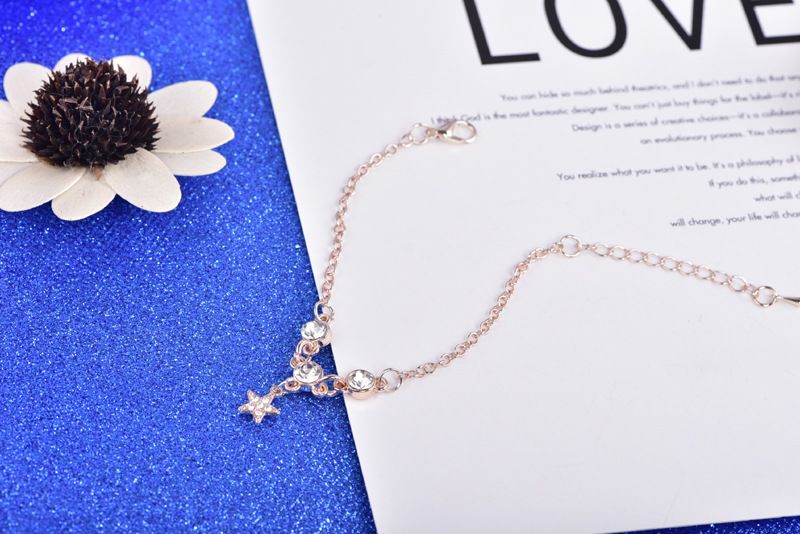 Fabrécksdirektverkaaf vun neien Diamantbecher hänkende fënnefzackige Stär Diamant Eenzelarmband Moud einfach Damen All-Match kleng frësch Versioun_voghion.com