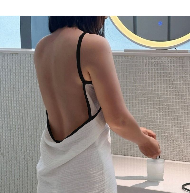 Badetuch aus Baumwollgaze in Kontrastfarbe in Schwarz und Weiß, trägerlos, offenes Rückendesign (100 % atmungsaktive Baumwolle, leicht, schnelltrocknend, für Spa und Heimgebrauch, verstellbare Passform)_voghion.com