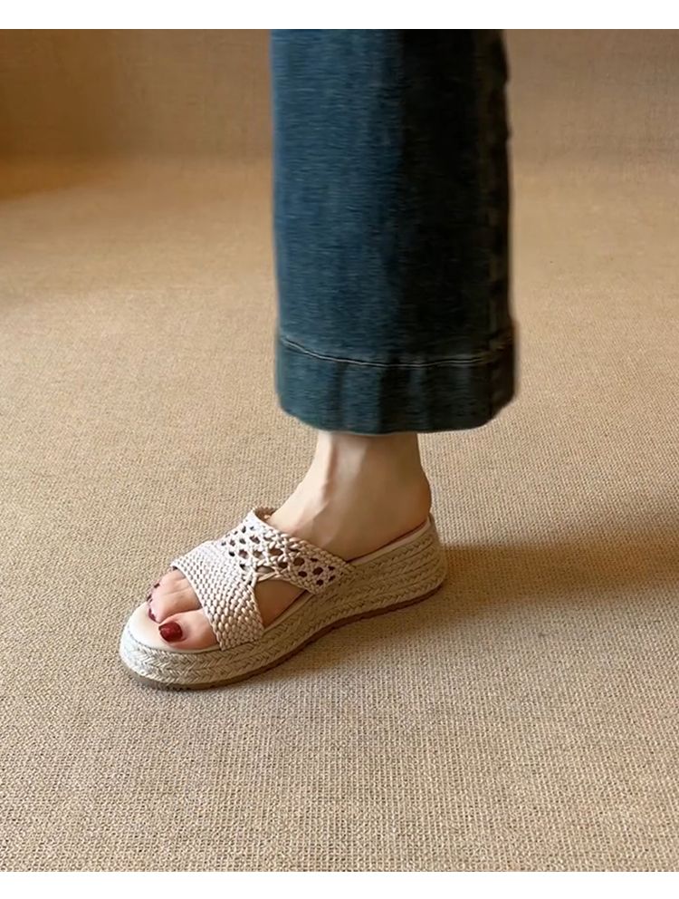 Versione Lancui ~ Sandali da donna con cinturino singolo, in paglia con suola spessa e morbida, in morbida pelle intrecciata con punta tonda e comodi_voghion.com