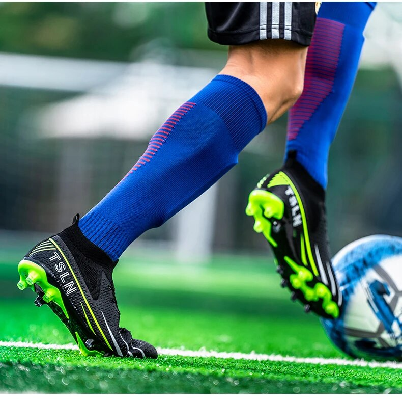 Vīriešu biedrības futbola laukuma zābaki Profesionāli pieaugušo bērnu futbola apavi Augstas kvalitātes zāles treniņu spēles apavi Futsal_voghion.com