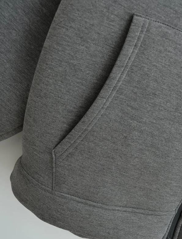 Herrenbekleidung Neue ManteljackeHerrenmodemarke Junge Kapuzenpulloverjacke Amerikanischer Retro-Streetstyle_voghion.com