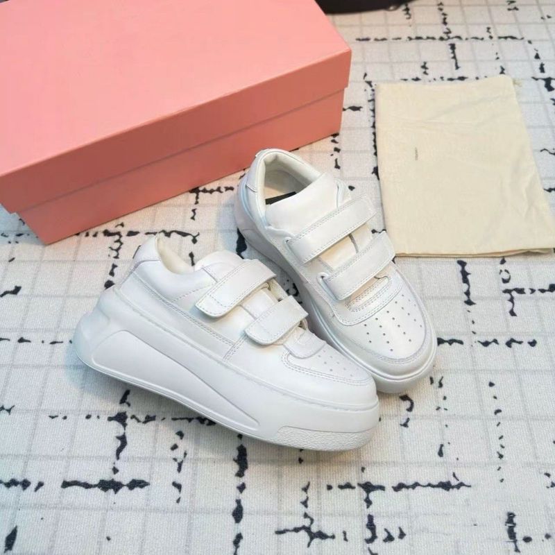 Mascotte Style Magic Tape Smiley Face Beyaz Kadınlar İçin 2025 Yeni Kalın Tabanlı Boy Artırıcı Günlük Spor Ayakkabıları_voghion.com