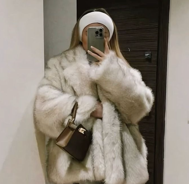 Luxury Faux Fur Coat For Women, Winter Warm Longline Open Front Jacket, Soft Fluffy Cozy Oversized Cardigan, Elegant Streetwear Style (White/Coffe)_voghion.com