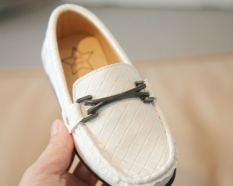 Korean version children's casual spring autumn 2024, new style of one foot pedal Lefu shoes, trendy for middle-aged boys_voghion.com