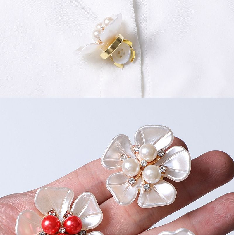 Copribottoni staccabili con perle intarsiate, diamanti, gardenia, gemelli per camicia e abito_voghion.com