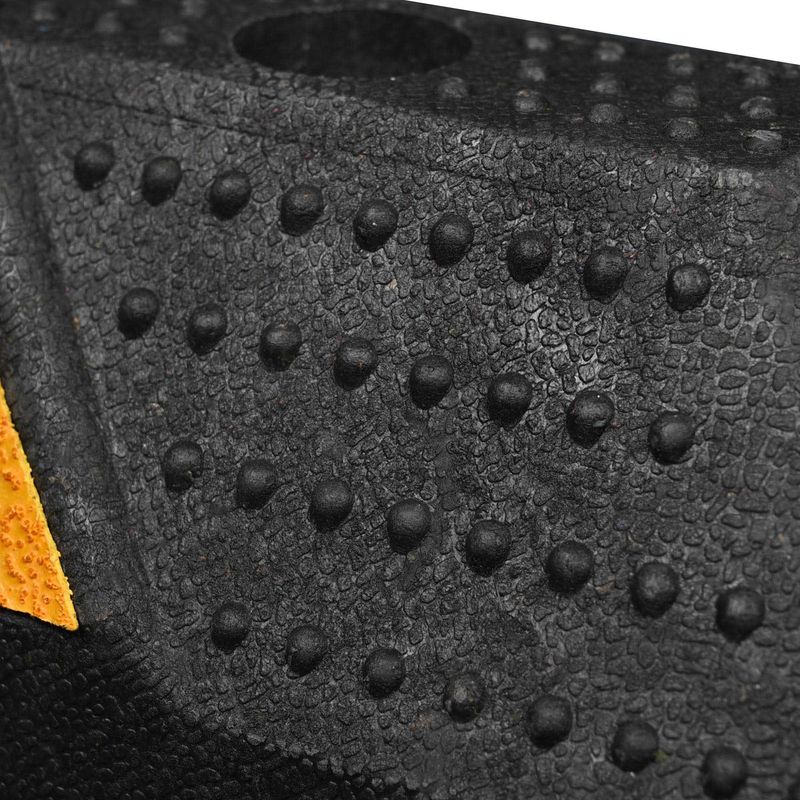 Rubber Parking CurbRubber Parking Curb_voghion.com