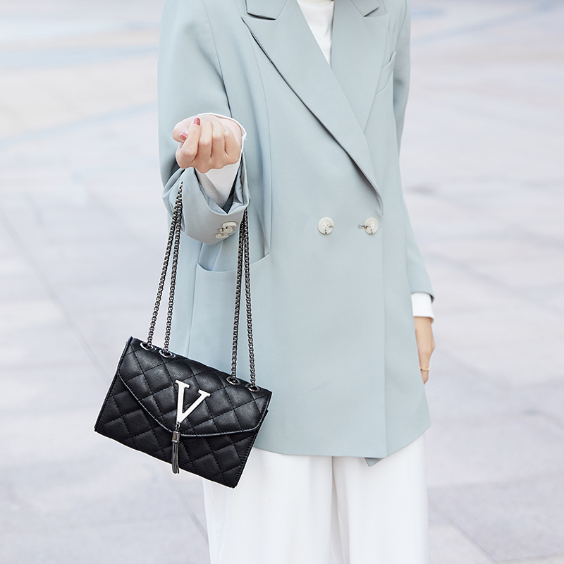 Black Luxury Handbags And Purse Women PU Leather Messenger Shoulder Bag Plaid Female Crossbody Bag Tassel Quilted Brand_voghion.com