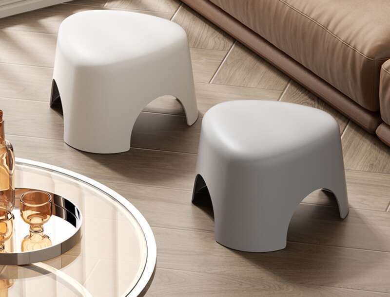 Dicker Kunststoff für den Hausgebrauch, Schuhwechsel für das Wohnzimmer, stapelbares Badezimmer, rutschfester kleiner Kinderhocker_voghion.com