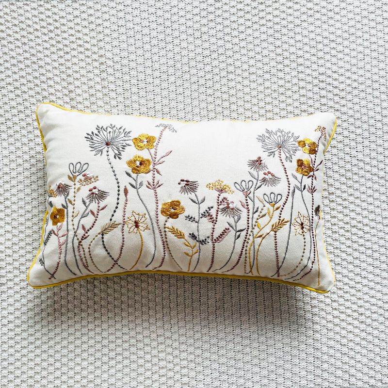 Housse de coussin de canapé en coton brodé à fleurs colorées de style pastoral nordique, vente en gros, directe d'usine_voghion.com