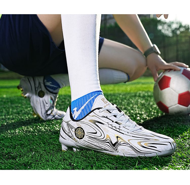 Scarpe da combattimento per bambini, da prato, per ragazzi e ragazze, per la scuola primaria, per adolescenti, con unghie lunghe e rotti._voghion.com