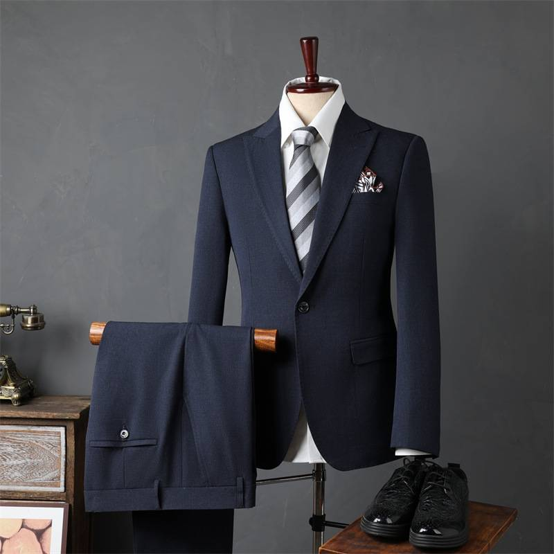 Herrenbekleidung Dreiteiliger Anzug Lässiger, farbiger kleiner Anzug Slim Fit Formeller Anzug Bräutigam Gutaussehender Hochzeitsanzug_voghion.com