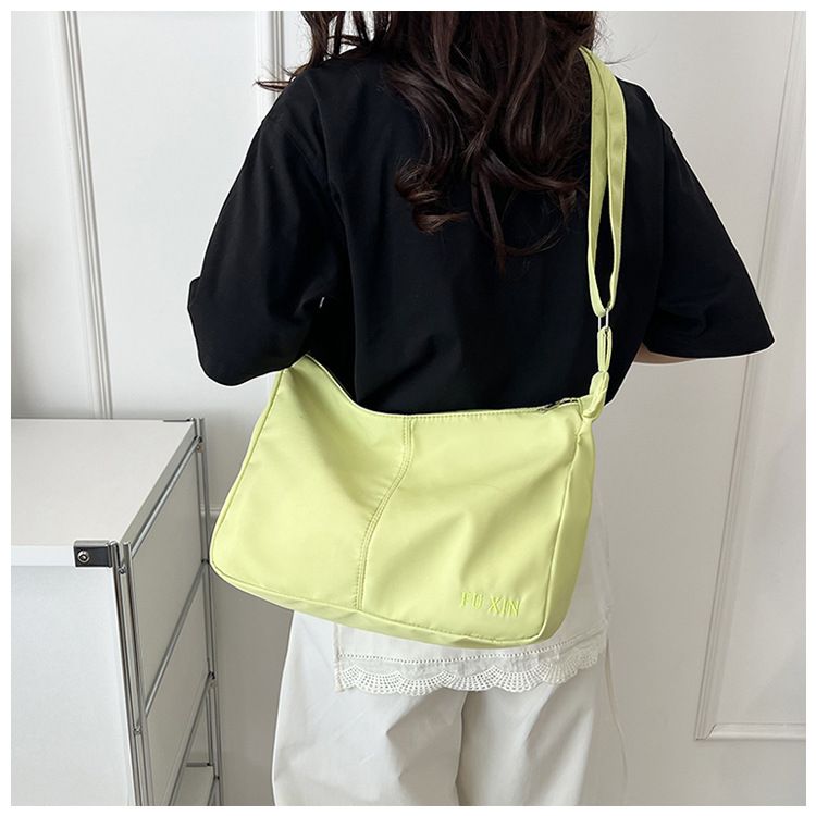 Borsa a tracolla leggera e capiente da pendolare, in tela, per donna, 2025, nuova estate, semplice e alla moda_voghion.com