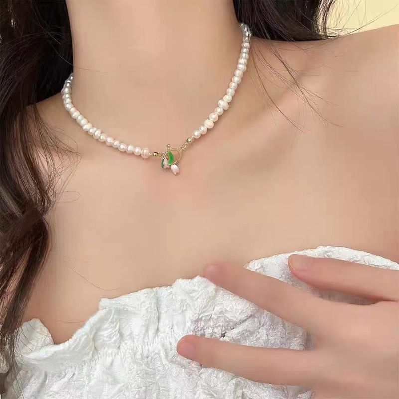 Ensemble de collier et bracelet de perles à boucle OT peinte en tulipe, chaîne de clavicule, design de niche haut de gamme_voghion.com