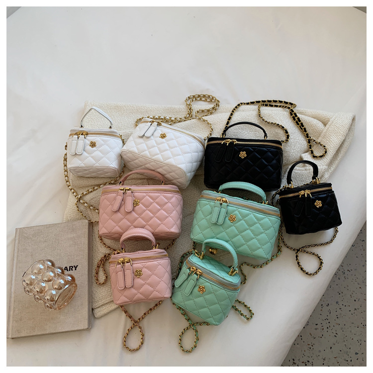 Lingge Kettentasche Damen 2023 neue Minitasche Persönlichkeit Pop ausländisches Temperament Umhängetasche Eimertasche_voghion.com