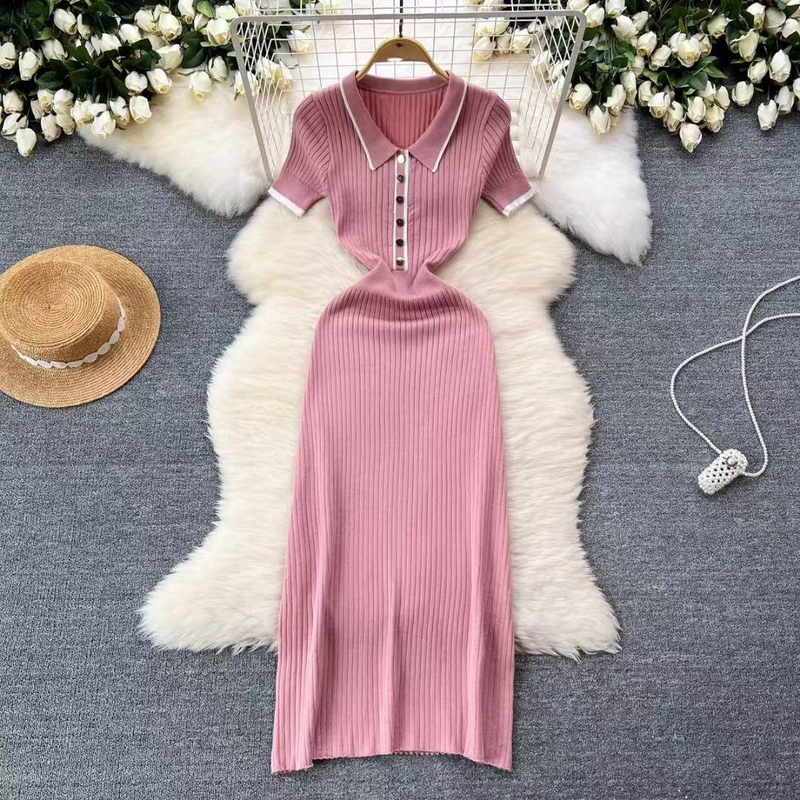 Abbigliamento da donna Abito in maglia con colletto polo da donna, maniche corte, cuciture a contrasto, colore, gonna lunga_voghion.com