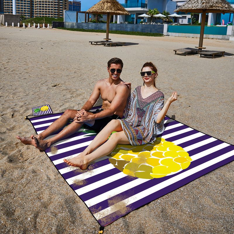 Microfiber Beach Mat - Waterproof Sand-Free Picnic Blanket With Storage Pocket (Portable Quick-Dry Lightweight For Camping Travel & Outdoor)_voghion.com