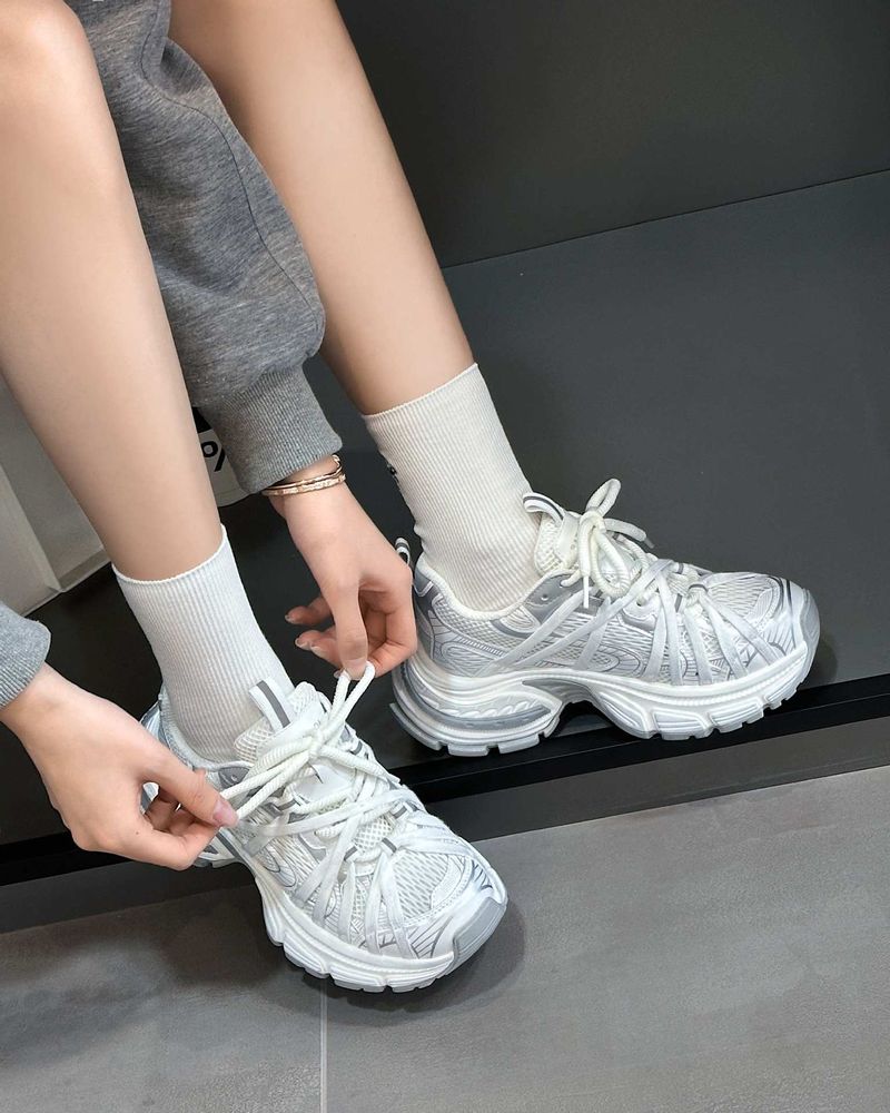 Spider Strap Thick Soled Dad For Women 2025 Spring New Height Increasing Versatile Casual Sports Shoes Single Shoe_voghion.com