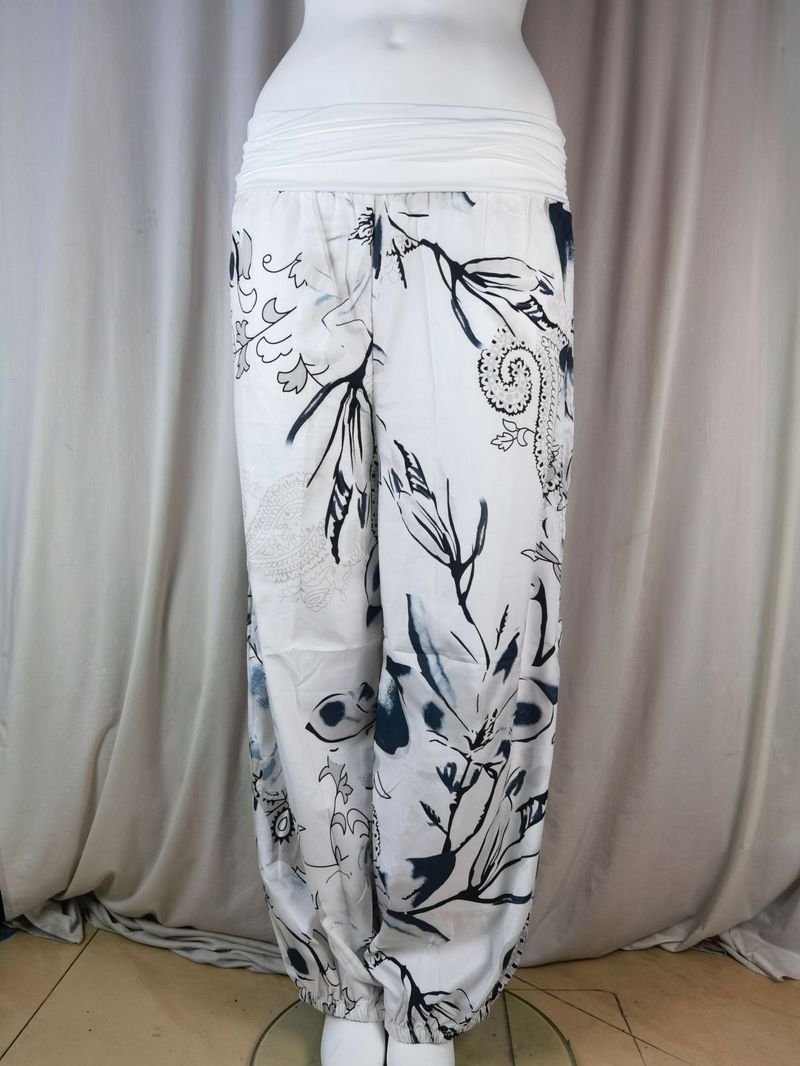 Plus Size Boho Pants, Women's Plus Floral Print Ruched Low Waist Loose Comfy Harem Pants_voghion.com