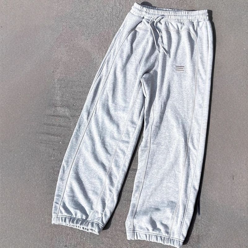 Lässige Jogginghose für Herren – Bequeme Winter-Jogginghose mit lockerer Passform und elastischen Bündchen für den Alltag und Sport (Schwarz, Grau)_voghion.com