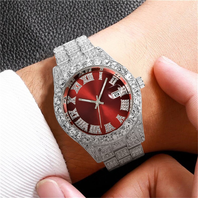 Nieuwe Europese en Amerikaanse Water Ghost Grote Water Diamant Ingelegde Romeinse Schaal Kalender Hip Hop Heren Gouden Horloge Vol Diamanten Horloge_voghion.com
