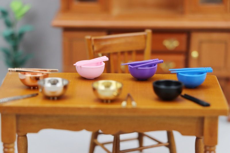 1:12 babaház babaház miniatűr étel és játék dekoráció mini bútor OB11 jelenet kiegészítők fém tál és pálcika_voghion.com