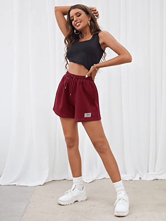 Abbigliamento da donna Pantaloncini larghi casual legati in maglia sportiva in tinta unita_voghion.com