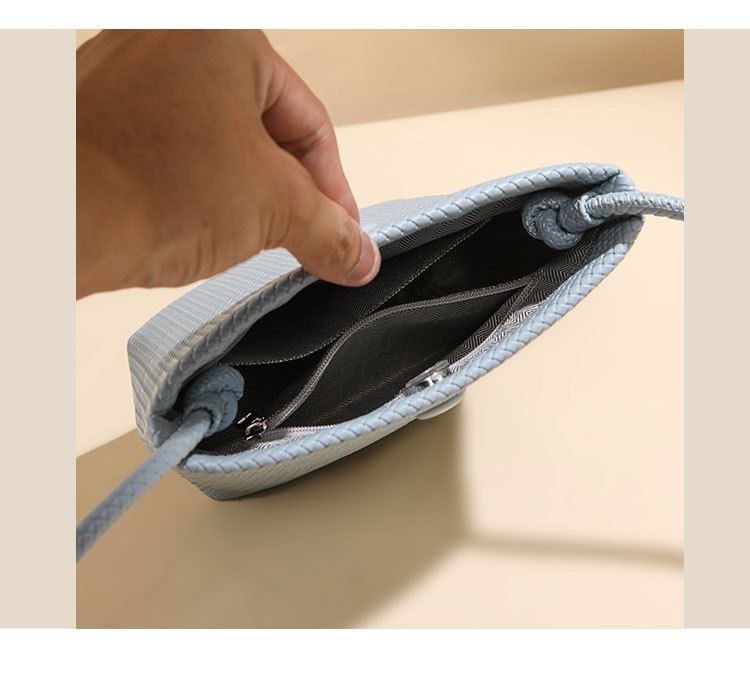 Nuova borsa intrecciata per la primavera e l'estate 2025_voghion.com
