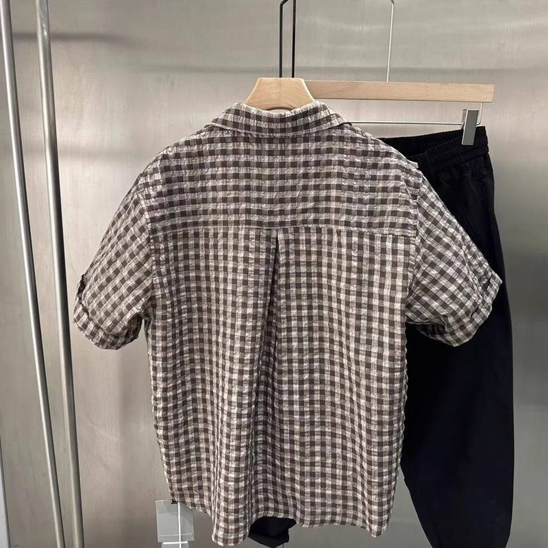 This Summer's New Japanese Retro Three-dimensional Checkered Short-sleeved Shirt Is A Versatile Loose And Thin Shirt For Men_voghion.com