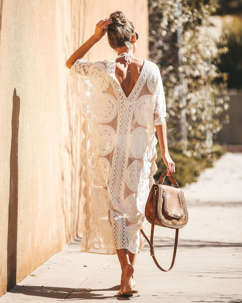 Beach Cover-Up Dress – 100% Cotton Crochet Bikini Wrap, Lightweight 220GSM, Flowing Longline Design (One Size, White/Black/Black-White)_voghion.com