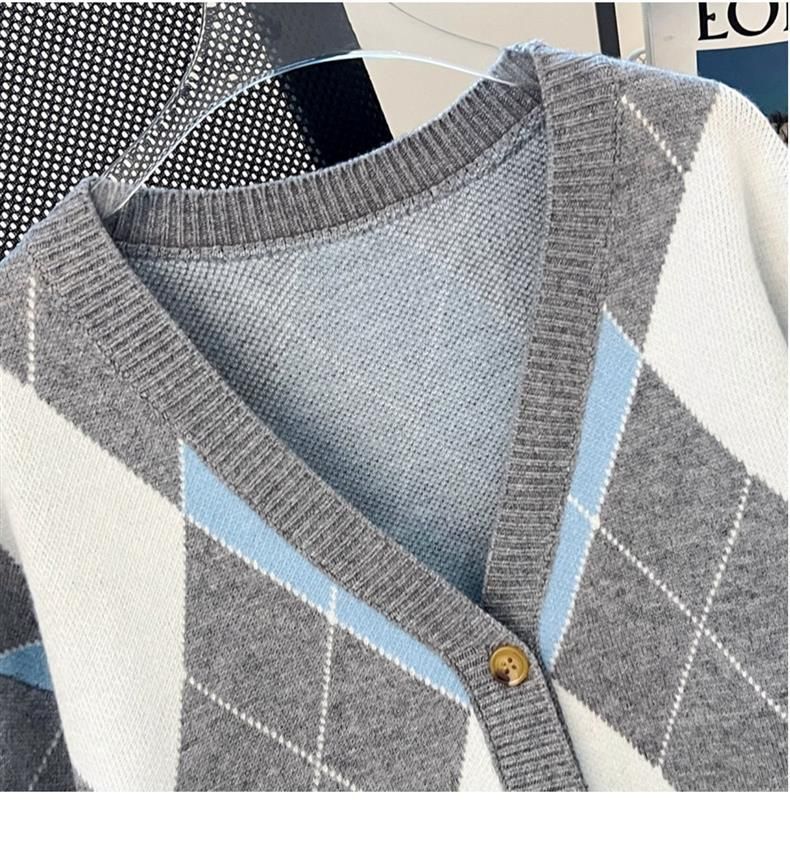 "V-Neck Diamond Pattern Knitted Cardigan – European Style Open Front Sweater"_voghion.com
