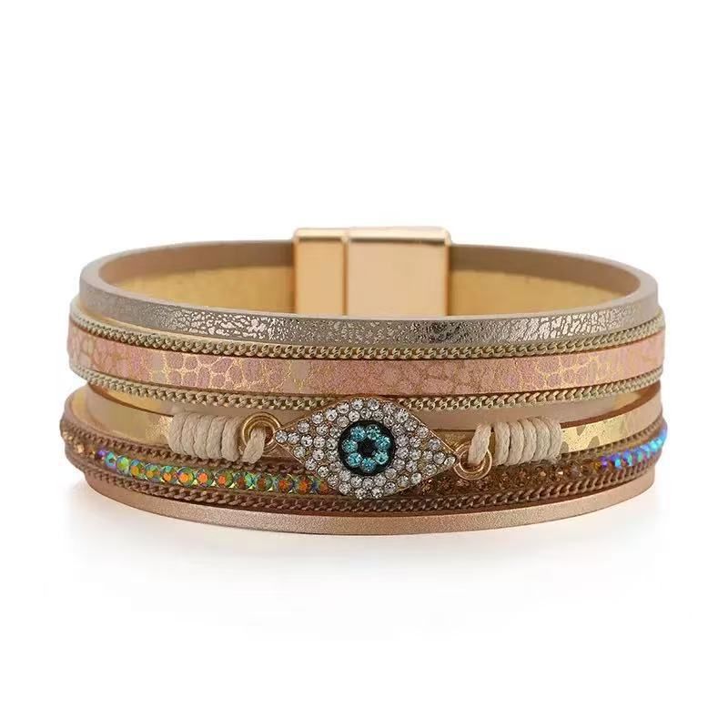 Boheemse leren armband met magnetische sluiting_voghion.com