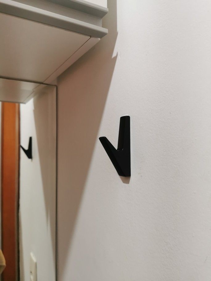 Black Wall Hooks - Strong Mounted Hanger For Towels & Keys_voghion.com