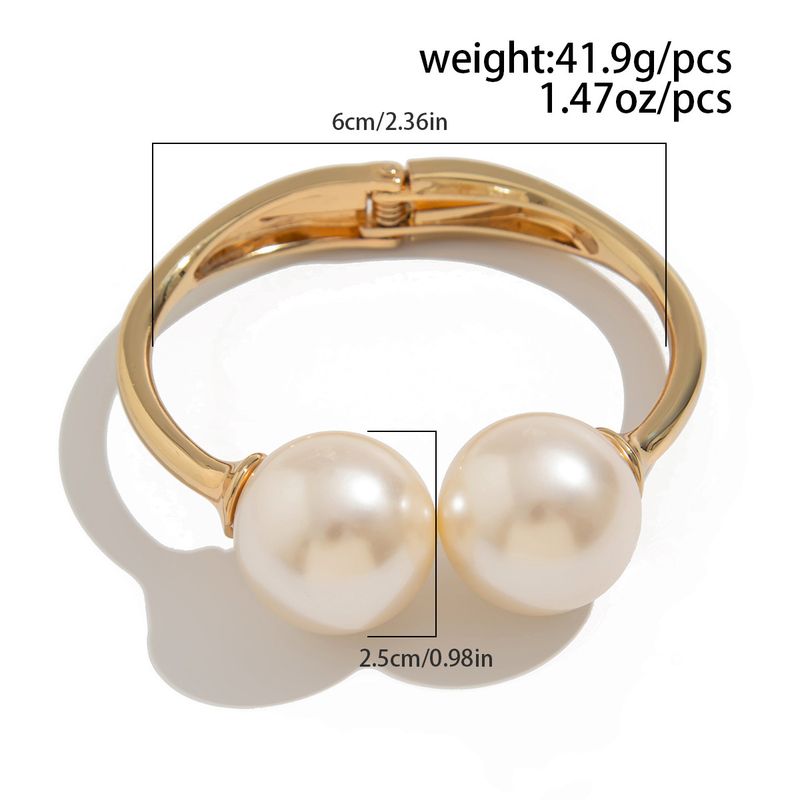 Temperament Baroque Big Pearl Ins Stacked Bracelet, Exaggerated Irregular Winding Bracelet_voghion.com