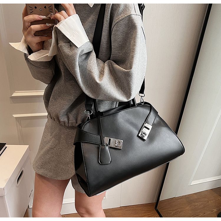 Damen Große Handtasche Design Tragetaschen Große Kapazität Schultertaschen Cross Body Shell Taschen_voghion.com