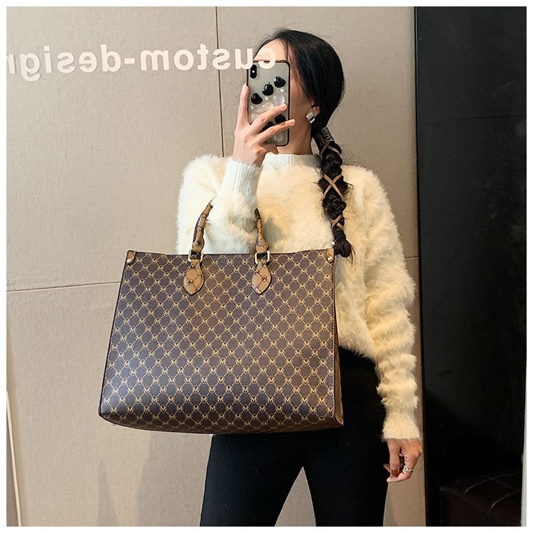 grande capacità tote bag nuova borsa per la spesa retrò leggera borsa di lusso per pendolari borsa a tracolla portatile_voghion.com