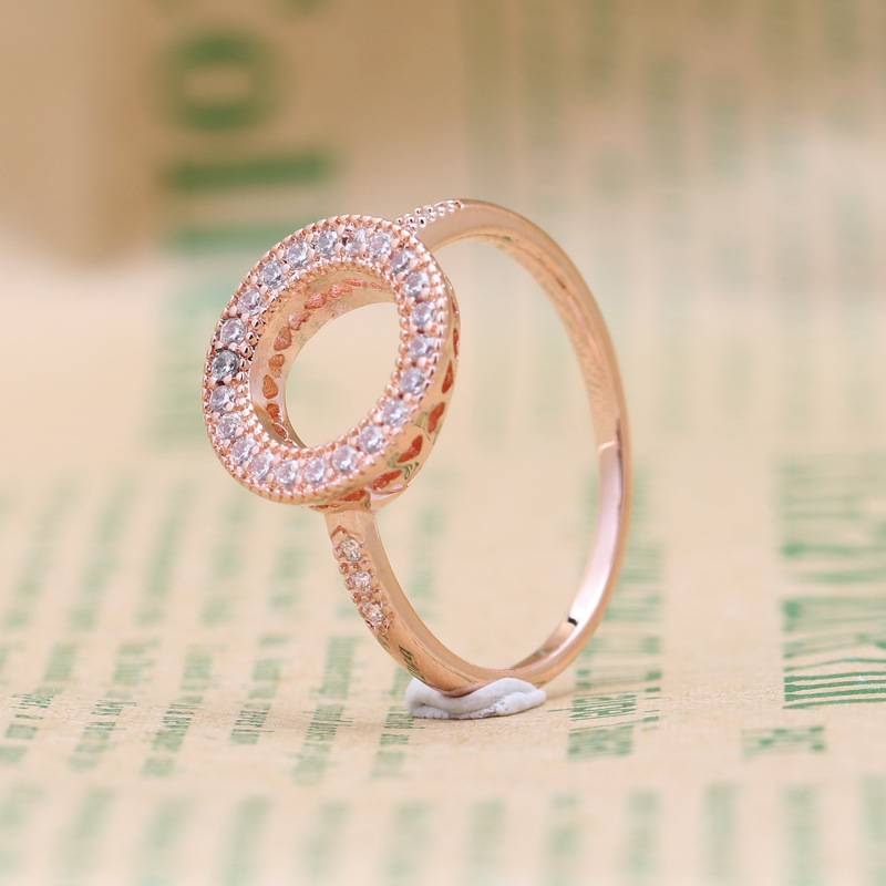 Women's Jewelry Floral Heart Ring With Hollow Design, Silver & Rose Gold Plated Brass, Elegant & Stylish For Daily Wear Or Gift Giving_voghion.com