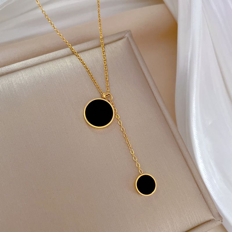 【Acciaio al titanio a corpo intero】Fritillaria doppio anello design di nicchia femminile ciondolo minimalista catena corta per clavicola_voghion.com