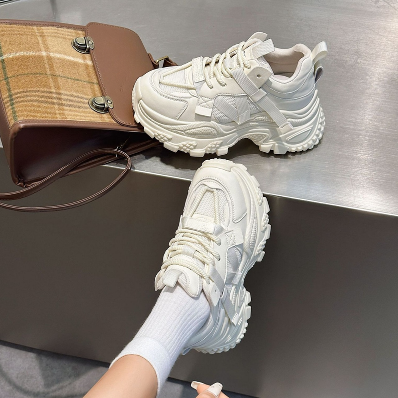 Women's 2024 Spring New Network Star Sports Style Casual Korean Hundred Thick Bottom Running Shoes_voghion.com