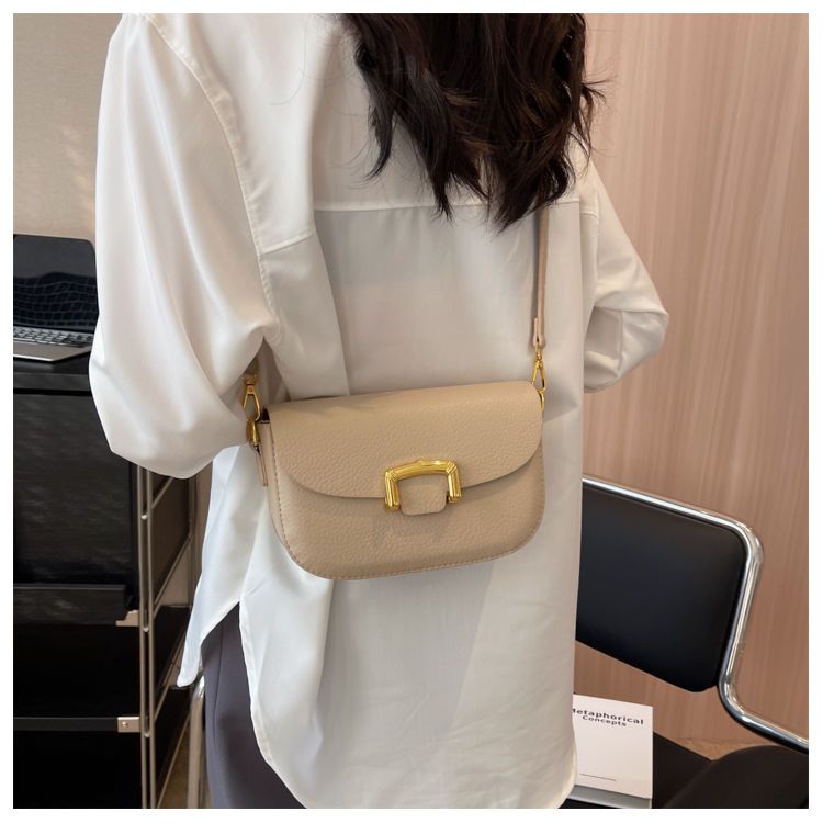 High End Chain Handbag For Women In Spring/summer 2023, New Fashionable Korean Style Small Square With A Unique_voghion.com