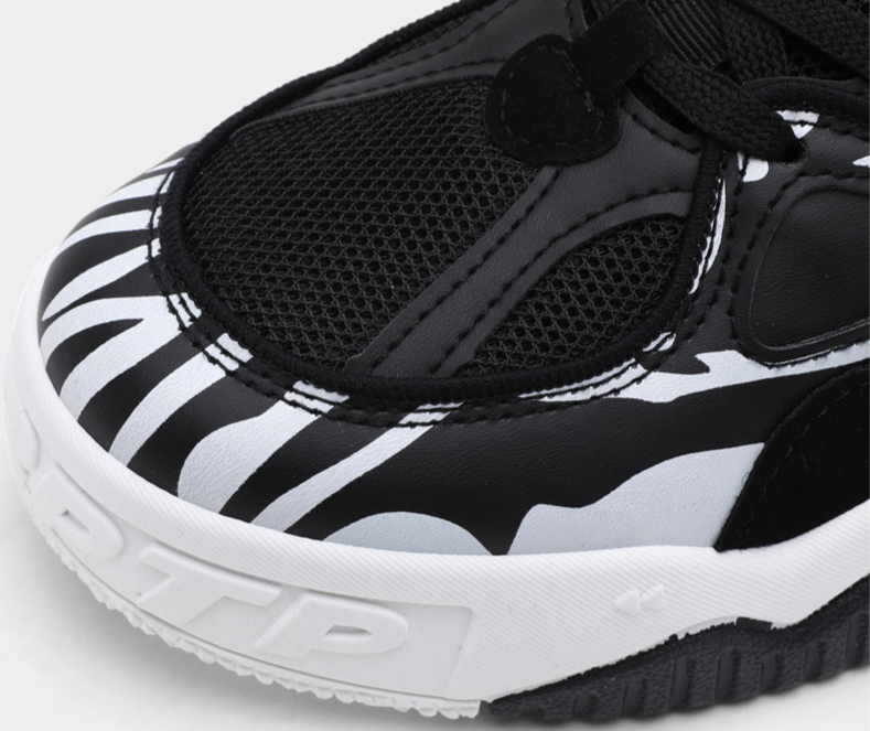 Modemarke Herrenschuhe Sommertrend All-Match Sport Freizeitschuhe Nischendesign dicke Unterseite Jugendmode Schuhe_voghion.com