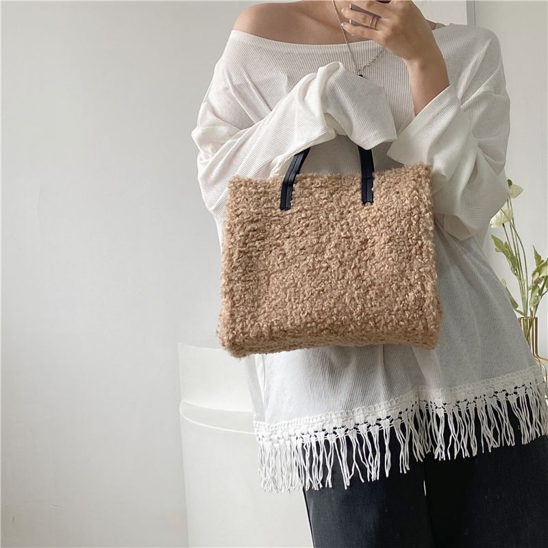 Bolso, bolso, bolso, felpa tridimensional e Instagram de moda, Little Fang Women's 2024 New Lamb Hair Single Shoulder_voghion.com