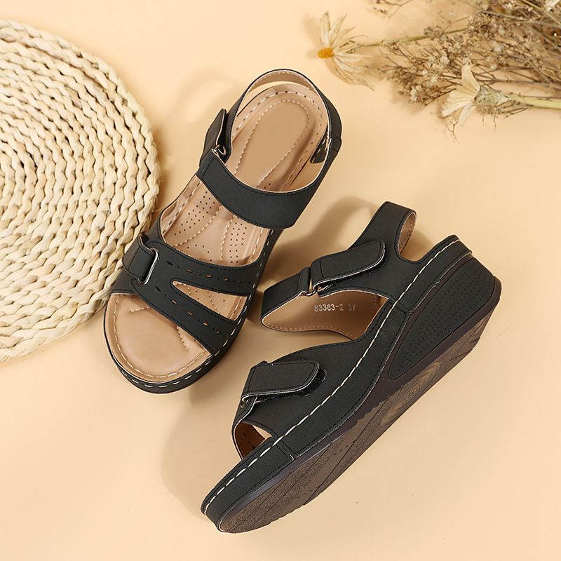 Nuovi sandali stile romano con bocca di pesce grandi casual 2024 Capispalla da donna in velcro Shake Line Shoes_voghion.com