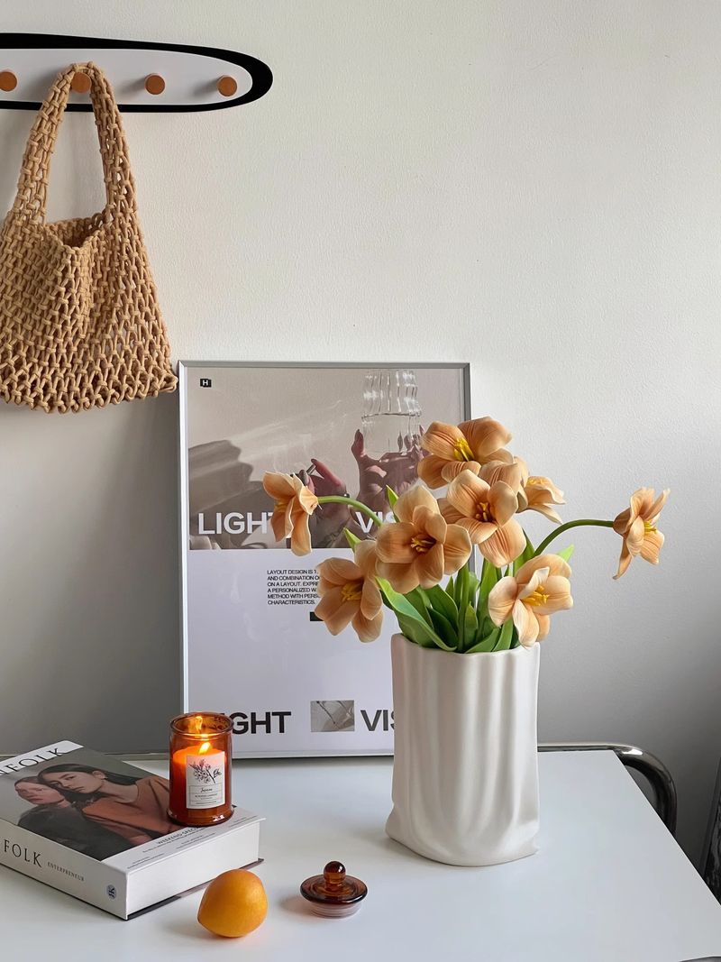 Ins Bionic Bouquet PU Tulip Artificial Flower Simulation Flower High Grade Realistic Living Room Table Decoration Flower Arrangement_voghion.com